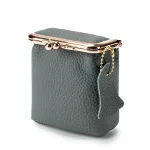 trousse chic en cuir