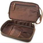 trousse en cuir noir vintage