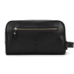 conception robuste en cuir noir