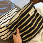 trousse rangement cosmétique