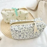 Trousse douceur florale grande taille motifs fleuris