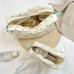 Accessoire de rangement trousse fleurie tissu douceur